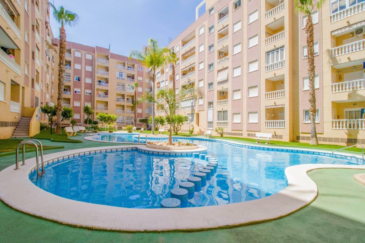 Jose Hurtado Apartamento Torrevieja Buitenkant foto